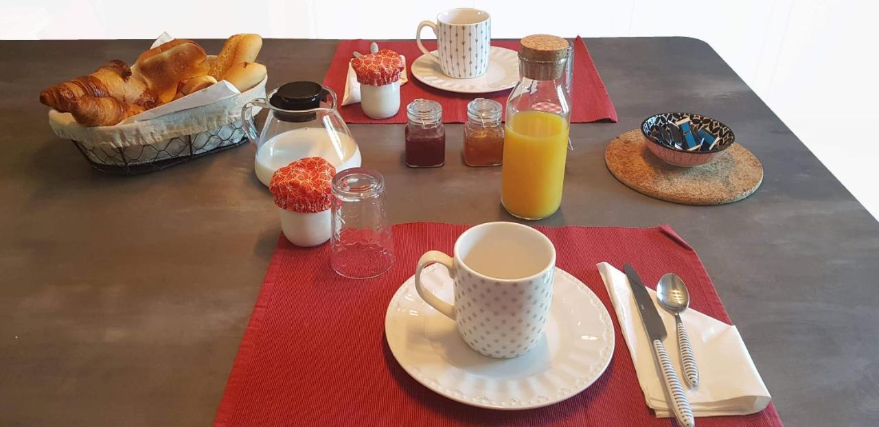 Les Chenes De Da-Li Bed & Breakfast Lezignan-la-Cebe ภายนอก รูปภาพ